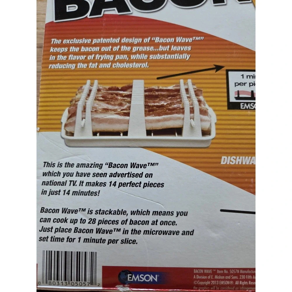 The Original Bacon Wave Microwave Bacon Tray Brand NEW In Box